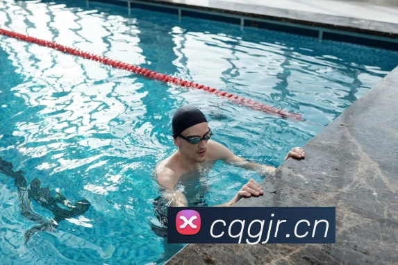 中国男足世预赛主场四比一胜新加坡武磊两射一传